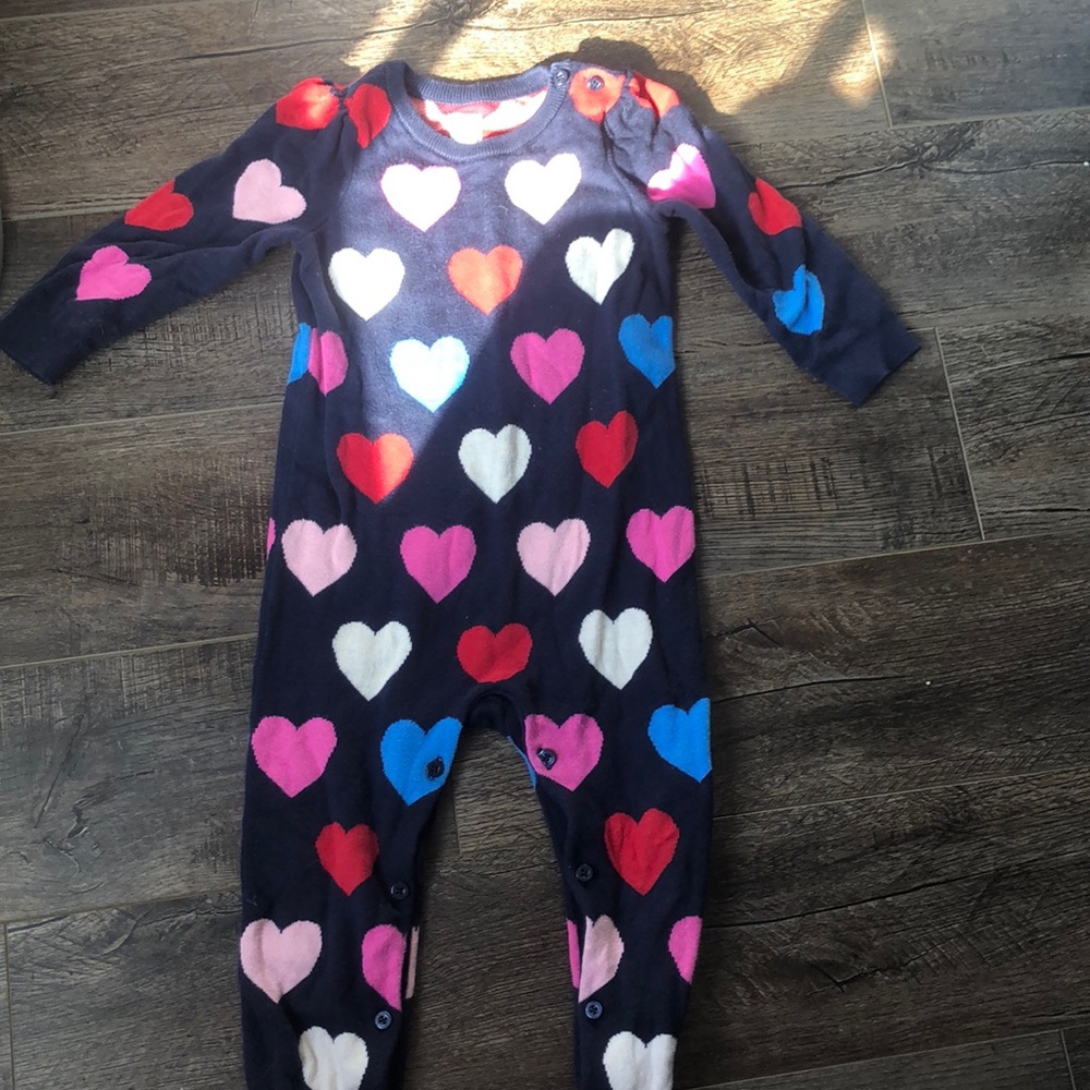 Sweater-knit heart romper